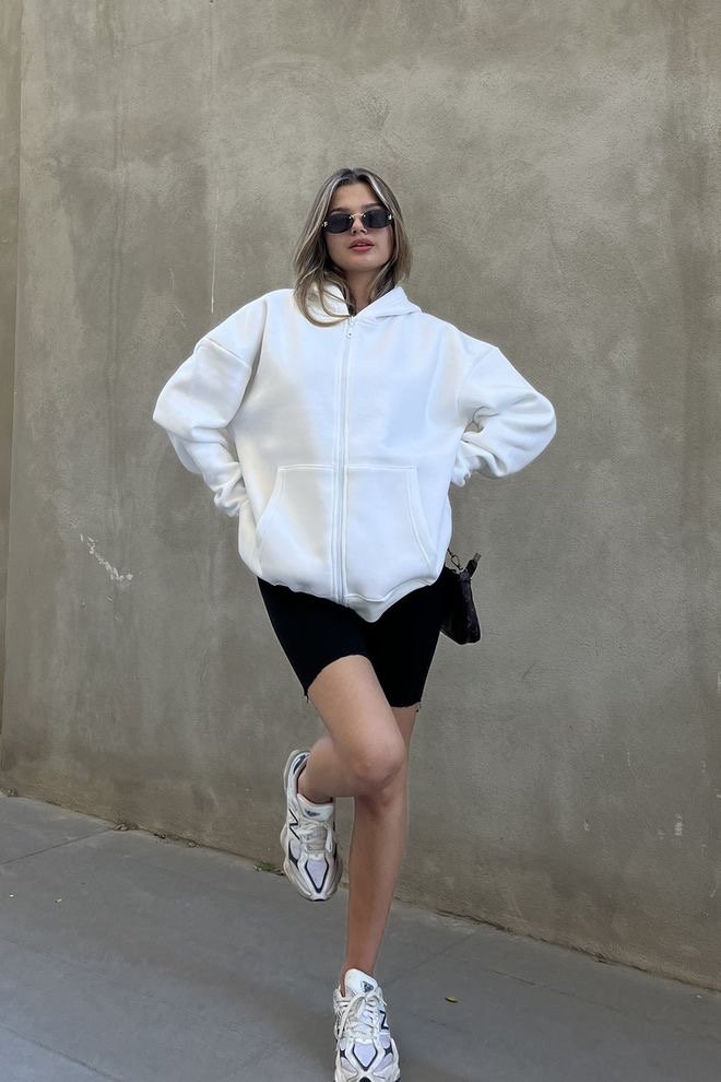 witte hoodie